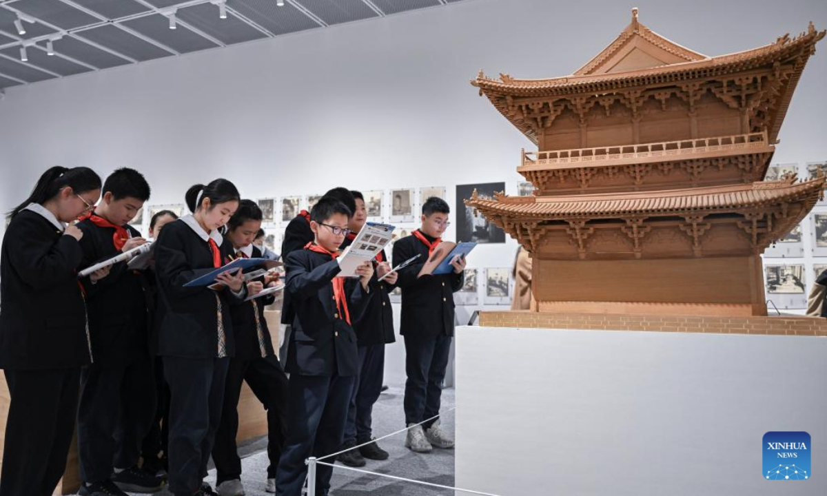 试图为球队